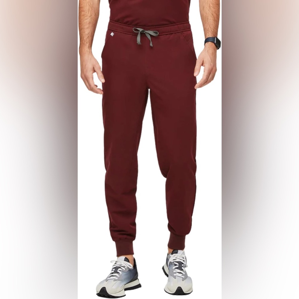 Mens Figs Tansen maroon jogger medium